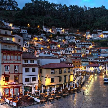 Vila Colores Del Mar Cudillero Exteriér fotografie